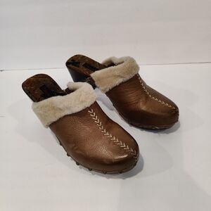 Bare Traps Addison brown leather mule clogs